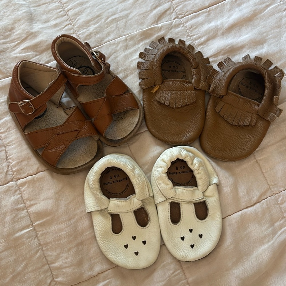 GUC lot of birdrock baby and little love bug barefoot shoes